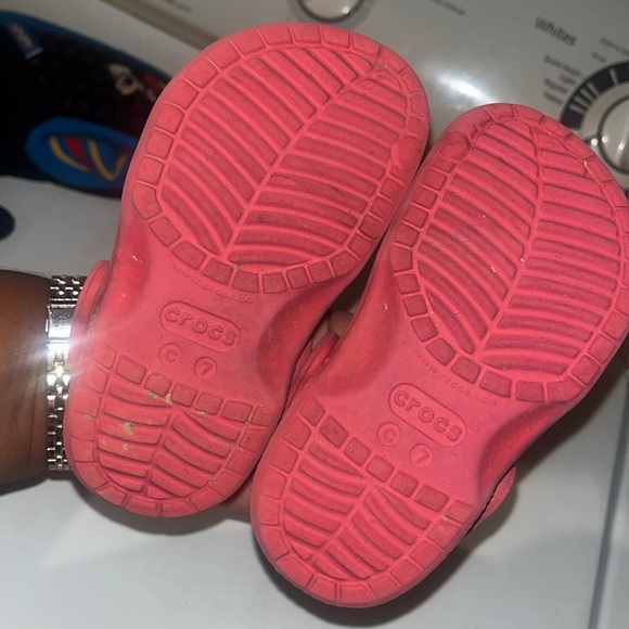 Used crocs - Picture 2 of 3
